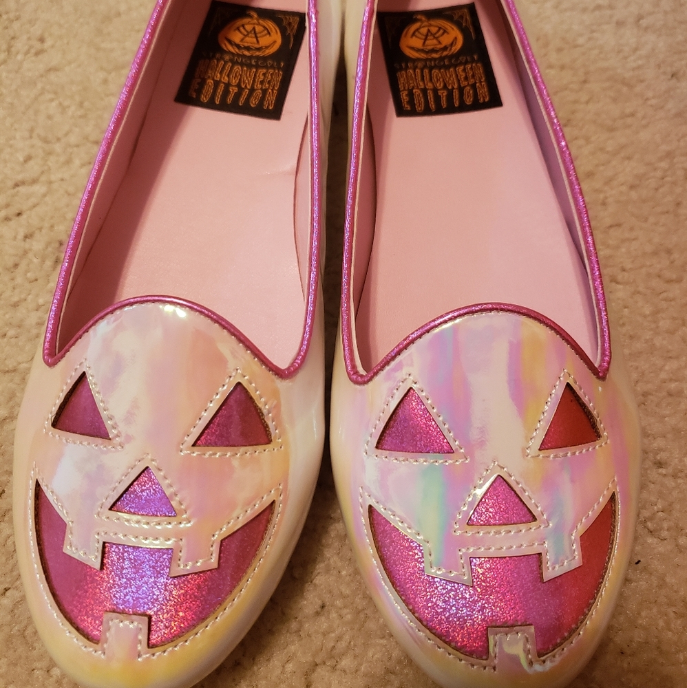 Strange Cvlt Cult Pink Iridescent Jack O Lantern Flats *RARE* size 9